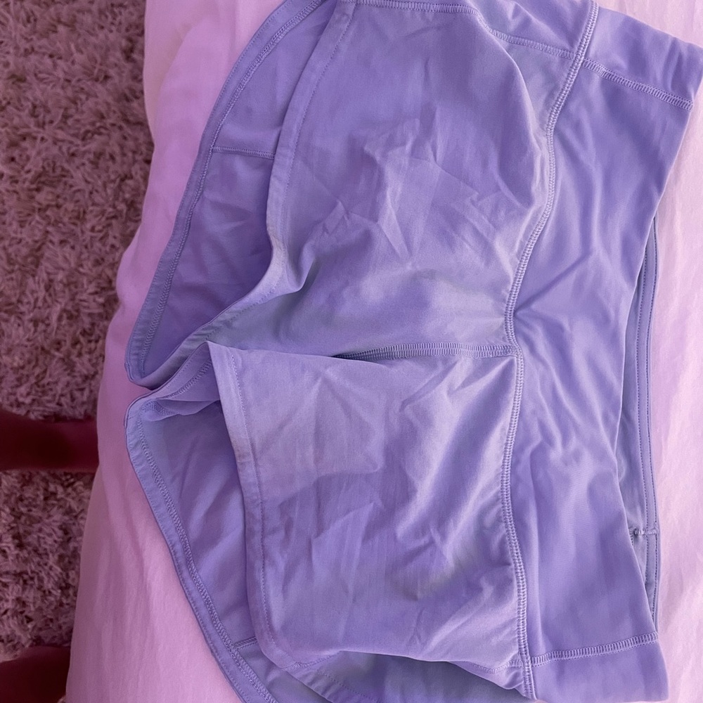 Size 4 lulu shorts